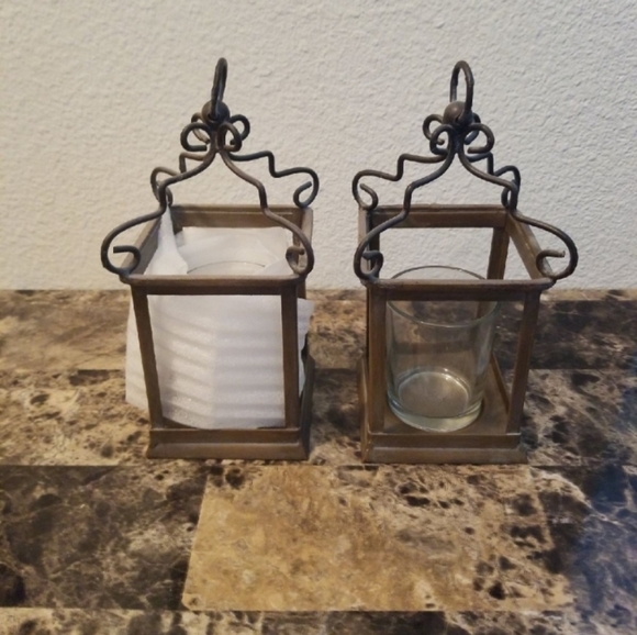 Lantern Set of 2 Candle Holder